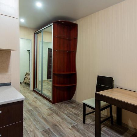 Apartment Street Trostyanetskaya 基輔 外观 照片